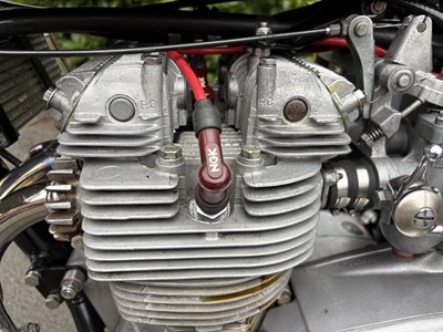 Lot 302 - 1973 Triumph Trident T150V