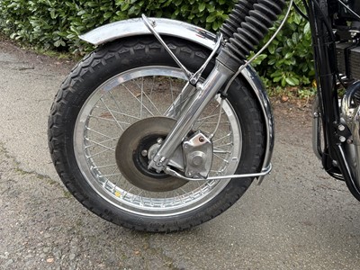 Lot 302 - 1973 Triumph Trident T150V