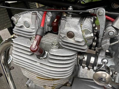 Lot 302 - 1973 Triumph Trident T150V