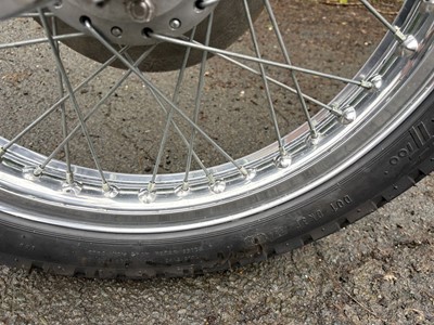 Lot 302 - 1973 Triumph Trident T150V