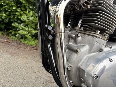 Lot 302 - 1973 Triumph Trident T150V