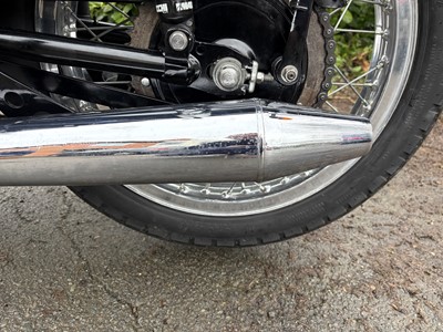 Lot 302 - 1973 Triumph Trident T150V