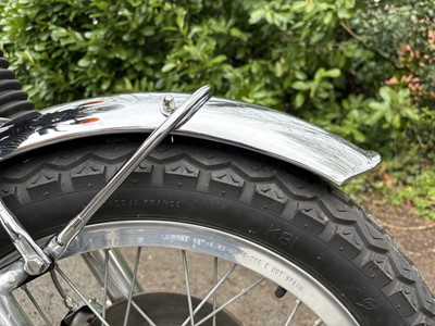 Lot 302 - 1973 Triumph Trident T150V