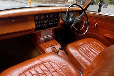 Lot 102 - 1964 Jaguar MkII 3.8