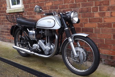 Lot 462 - 1962 Norton ES2