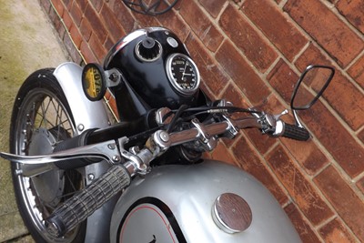 Lot 462 - 1962 Norton ES2