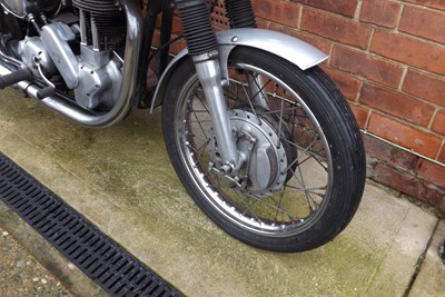 Lot 462 - 1962 Norton ES2