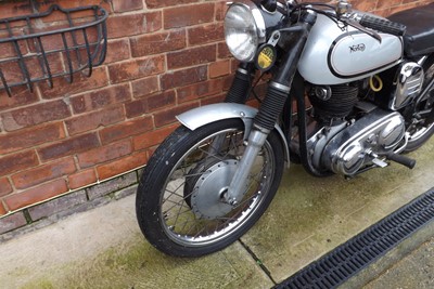 Lot 462 - 1962 Norton ES2