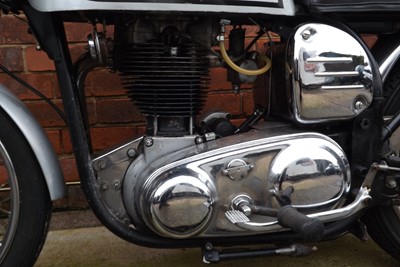Lot 462 - 1962 Norton ES2