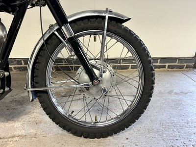 Lot 385 - 1957 Ariel HT5