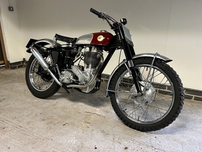 Lot 385 - 1957 Ariel HT5