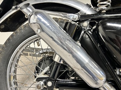 Lot 385 - 1957 Ariel HT5