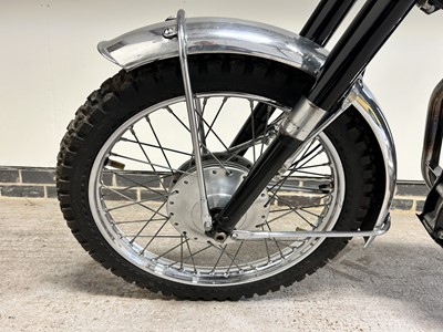 Lot 385 - 1957 Ariel HT5