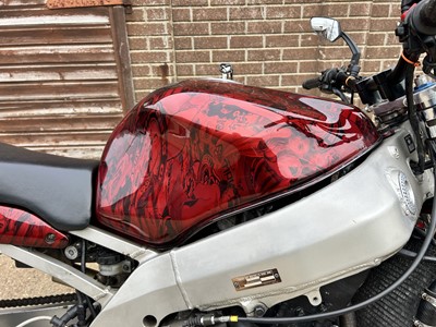 Lot 379 - 1998 Kawasaki ZX-9R Custom