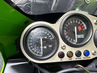 Lot 207 - 1996 Kawasaki ZX6R