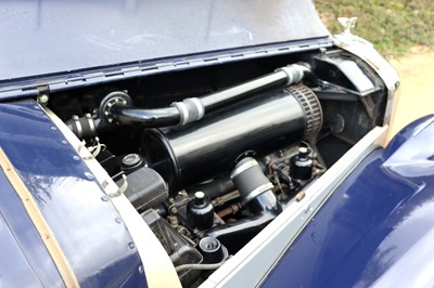 Lot 64 - 1951 Bentley MKVI HJ Mulliner Sports Saloon