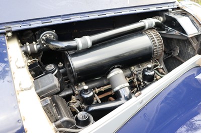 Lot 64 - 1951 Bentley MKVI HJ Mulliner Sports Saloon