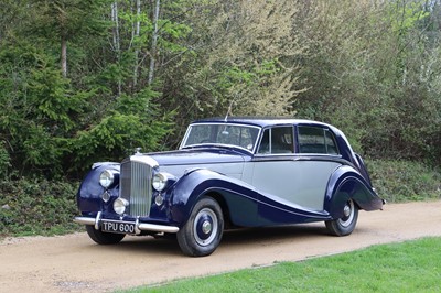 Lot 64 - 1951 Bentley MKVI HJ Mulliner Sports Saloon
