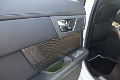 Lot 132 - 2010 Jaguar XF R Stratstone Le Mans Edition