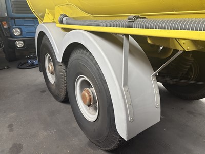 Lot 101 - 1956 Scammell Highwayman Tanker