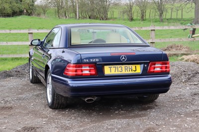 Lot 114 - 1999 Mercedes-Benz SL 320