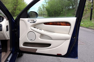 Lot 35 - 2005 Jaguar X-Type 3.0 V6 Sovereign AWD