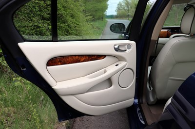 Lot 35 - 2005 Jaguar X-Type 3.0 V6 Sovereign AWD
