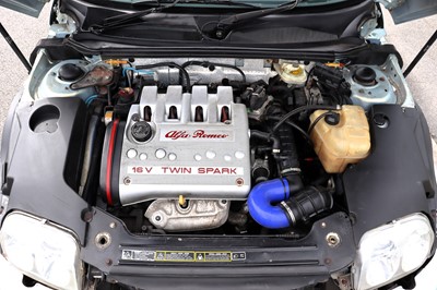 Lot 37 - 2000 Alfa Romeo GTV Lusso T-Spark 16V