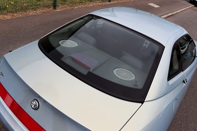 Lot 37 - 2000 Alfa Romeo GTV Lusso T-Spark 16V