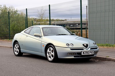 Lot 37 - 2000 Alfa Romeo GTV Lusso T-Spark 16V