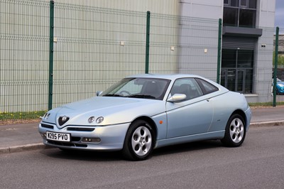 Lot 37 - 2000 Alfa Romeo GTV Lusso T-Spark 16V