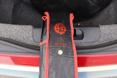 Lot 37 - 2000 Alfa Romeo GTV Lusso T-Spark 16V