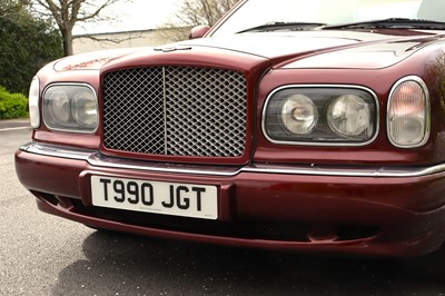 Lot 60 - 1999 Bentley Arnage Green Label
