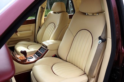 Lot 60 - 1999 Bentley Arnage Green Label