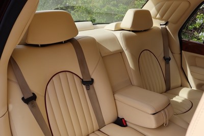Lot 60 - 1999 Bentley Arnage Green Label