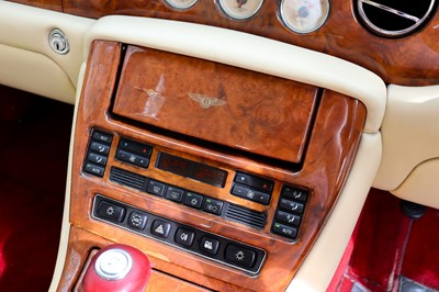 Lot 60 - 1999 Bentley Arnage Green Label