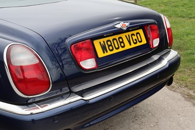 Lot 84 - 2000 Bentley Arnage Red Label