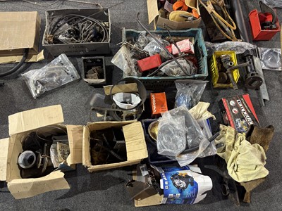 Lot 63 - 1976 Aston Martin V8