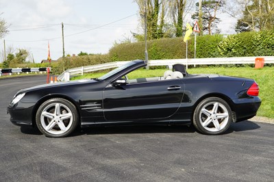 Lot 55 - 2005 Mercedes-Benz SL350