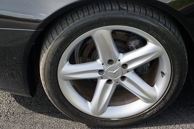 Lot 55 - 2005 Mercedes-Benz SL350