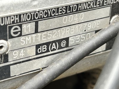 Lot 2003 Triumph Daytona 955i