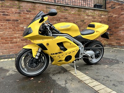 Lot 2003 Triumph Daytona 955i