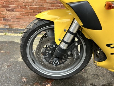 Lot 2003 Triumph Daytona 955i