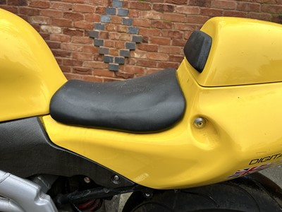 Lot 2003 Triumph Daytona 955i