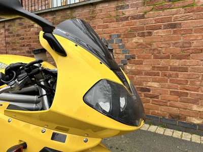 Lot 2003 Triumph Daytona 955i