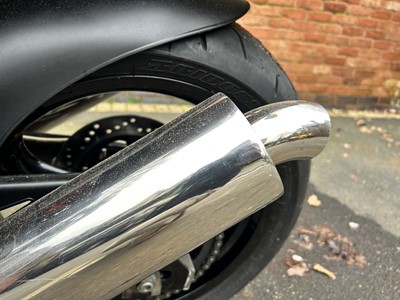 Lot 2000 Ducati Monster 600
