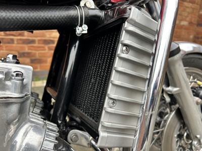 Lot 1977 Suzuki GT750