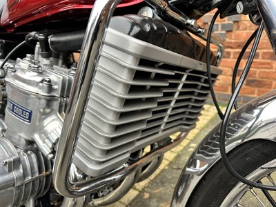 Lot 1977 Suzuki GT750