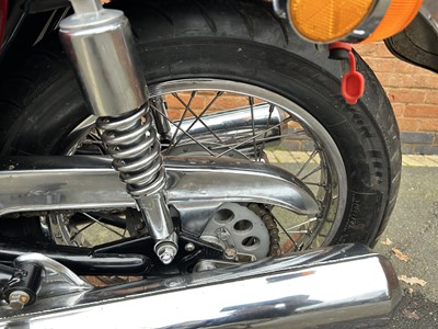 Lot 1977 Suzuki GT750
