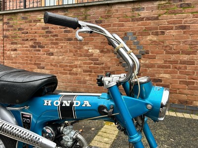 Lot 1976 Honda ST70 Dax